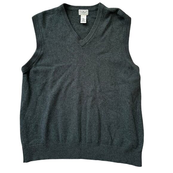 L.L. Bean 100% Lambswool Sweater Vest,  Size Large - Picture 1 of 4